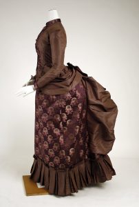 side view of 1884 wedding dress