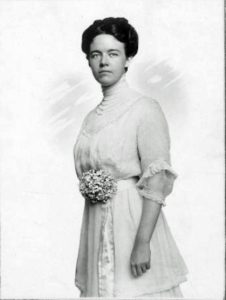 1910 American bride