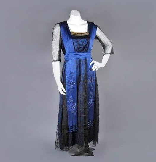 Blue satin dress, 1916