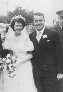 Australian bride & groom, 1950