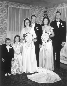 1950s Illinois wedding party